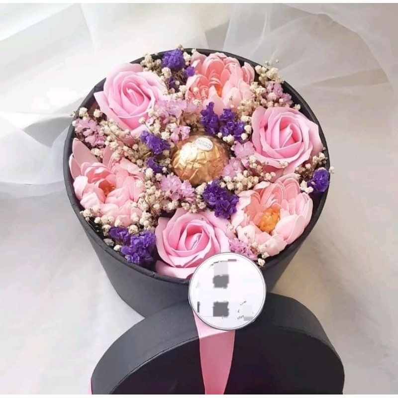 

medium box flower+cokelat