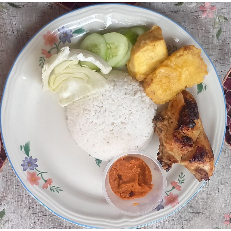 

Paket Ayam Panggang Halal Non MSG