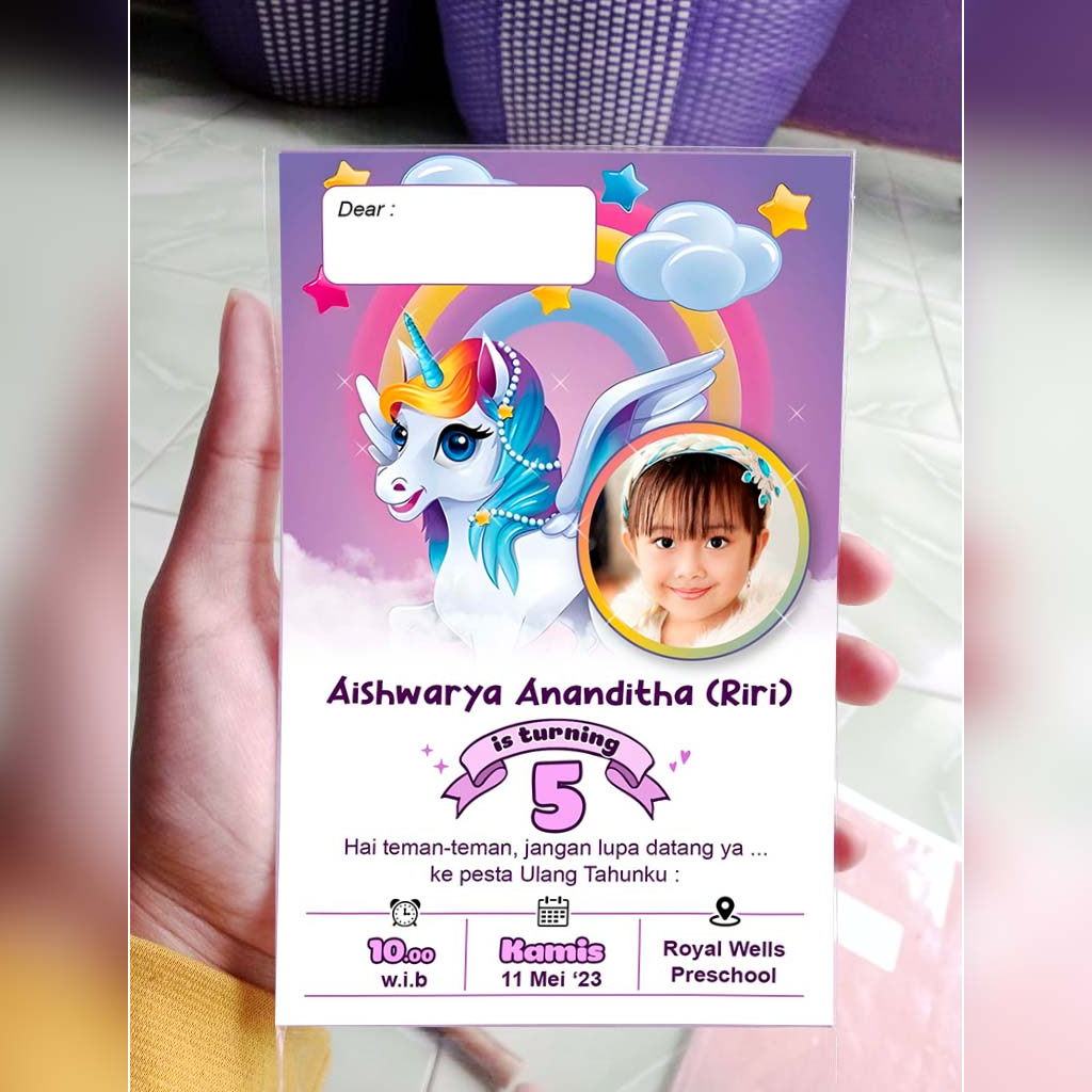 KARTU UNDANGAN ULANG TAHUN ANAK UNICORN KUDA PONY PAKAI FOTO SENDIRI UNICORN IS MAGIC KEREN LUCU GEM