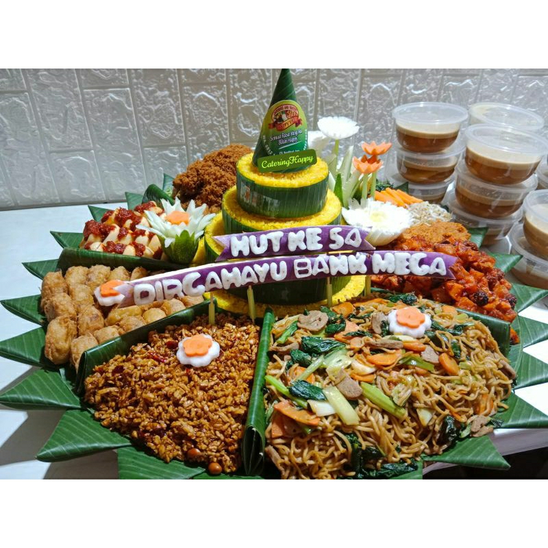 

Tumpeng Nasi, Nasi Tumpeng, Tumpeng Ulang Tahun, Tumpeng Syukuran, CateringHappy, Happyfood