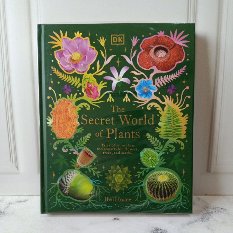 BUKU DK The Secret World of Plants