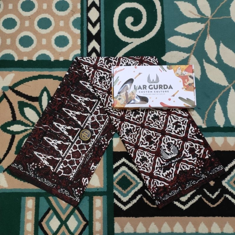SARUNG BATIK LAR GURDA ORIGINAL SARUNG BATIK SOLO LARGURDA