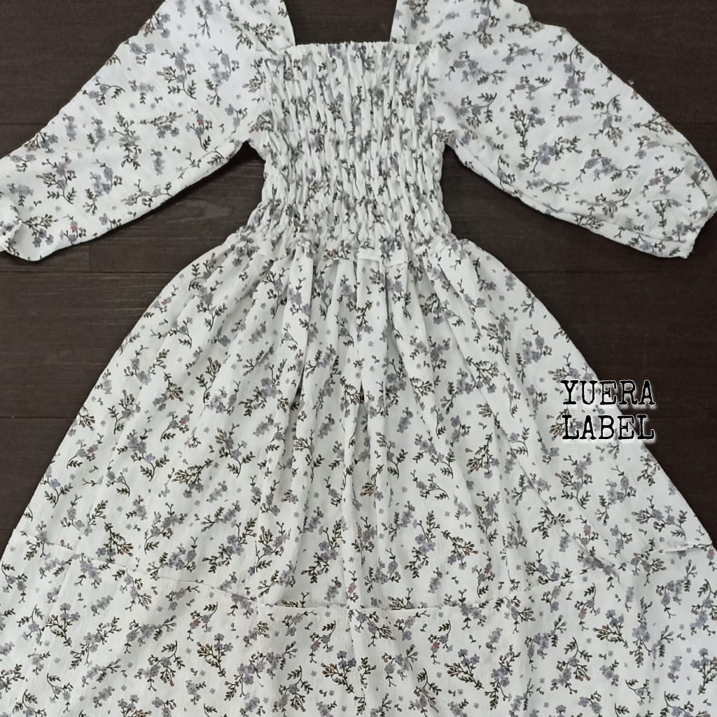 Midi dres karet smoke crincle