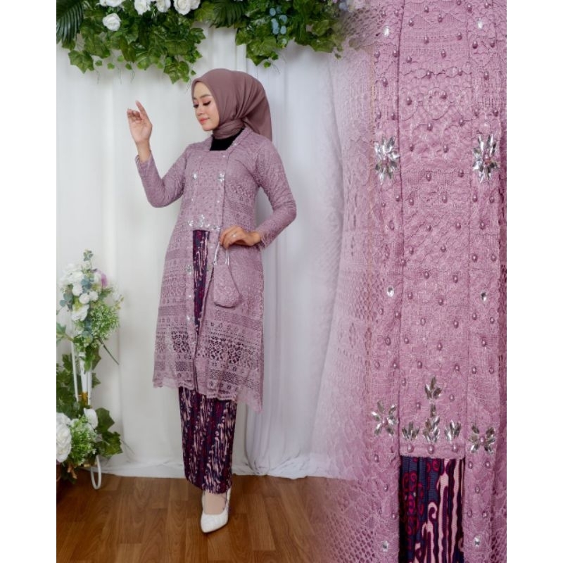 Kebaya Kutu Baru / Kebaya Tunik / Tunik Brokat / Kebaya Modern / Kebaya tile / Kebaya Favorite / Batik Couple