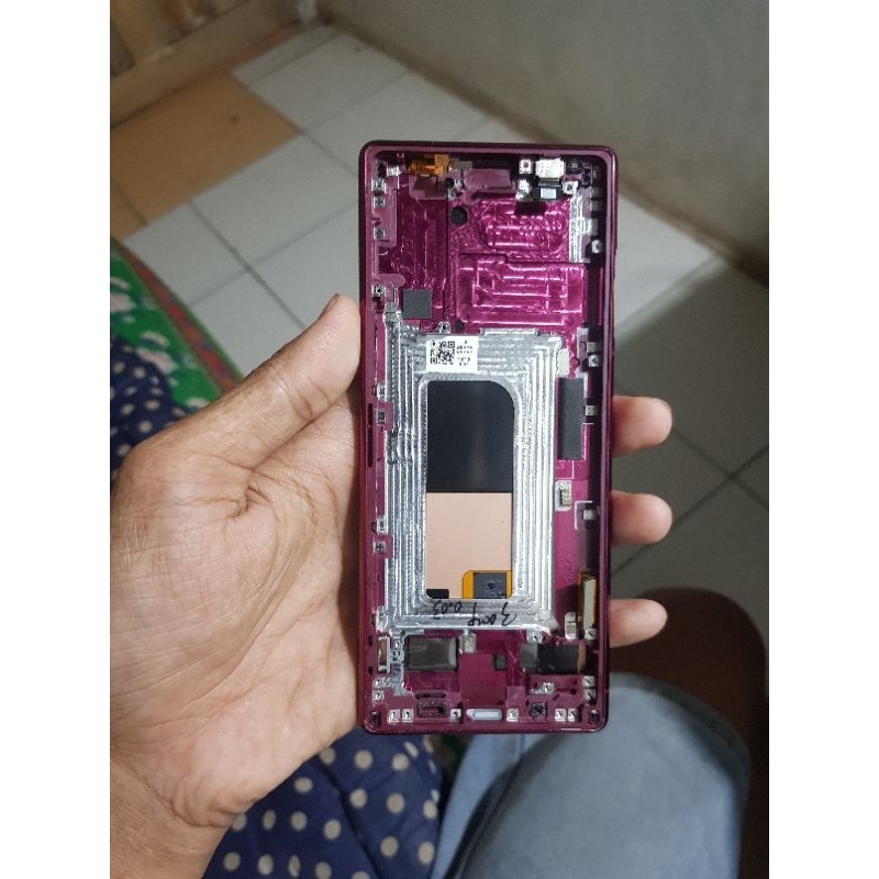 tulangan lcd sony xperia 5