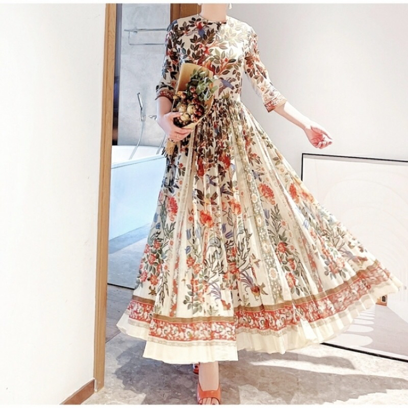 TM 98890 Dress Almirah pleated import