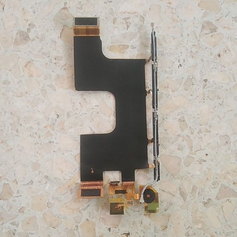 Flexyble socket LCD mic original copotan Sony Xperia Z4/Z3 plus SO-03G E6553