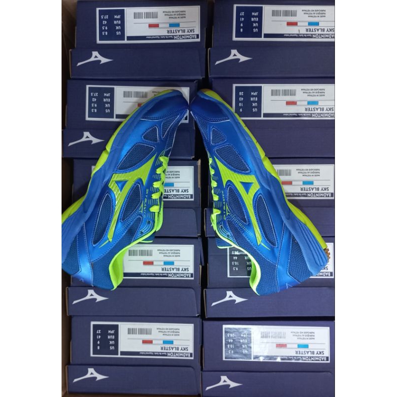 sepatu mizuno  sky blazter sepatu bulu tangkis badminton sepatu olah raga