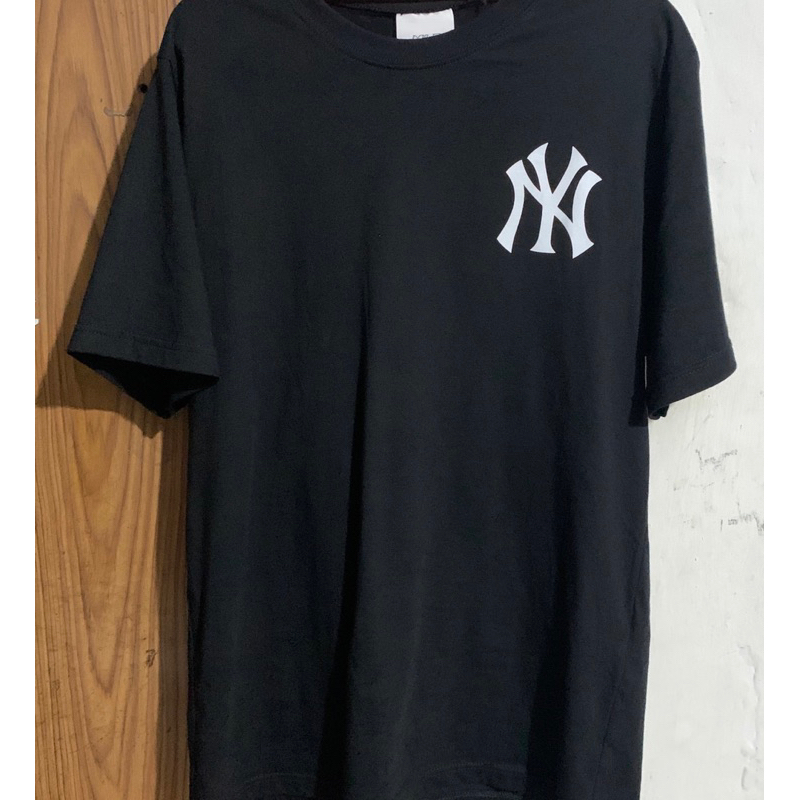 Tees MLB Mickey Mouse Original Like new nominus full tag