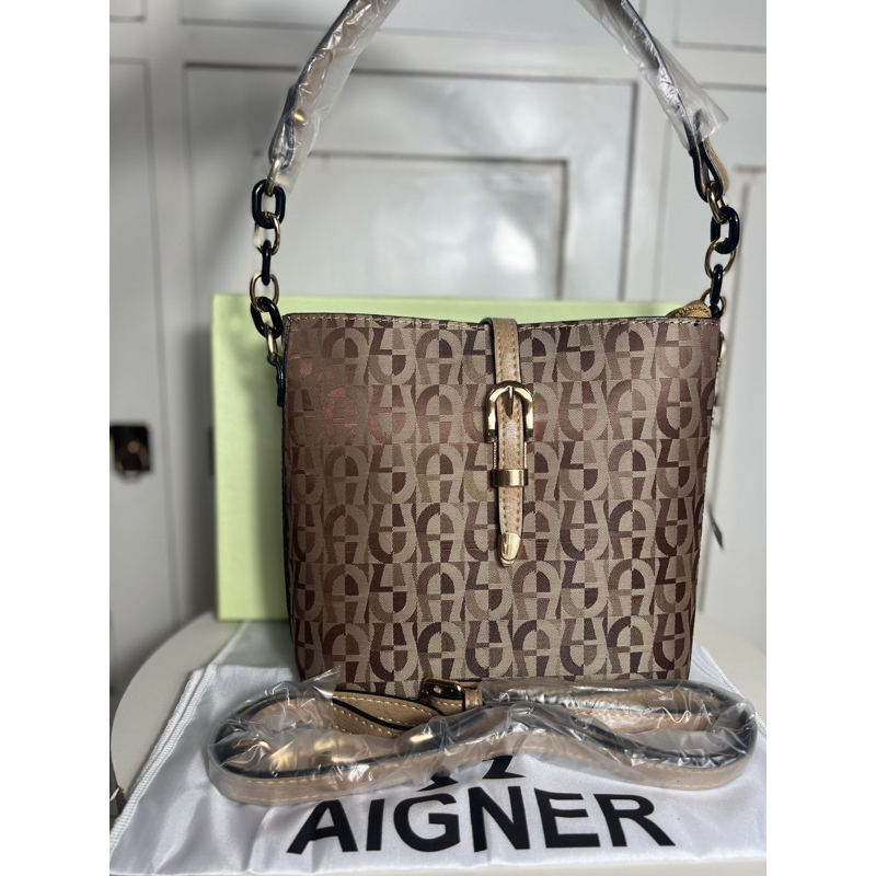 TasWanitaBrandedTasWanitaImportTasToteAigner