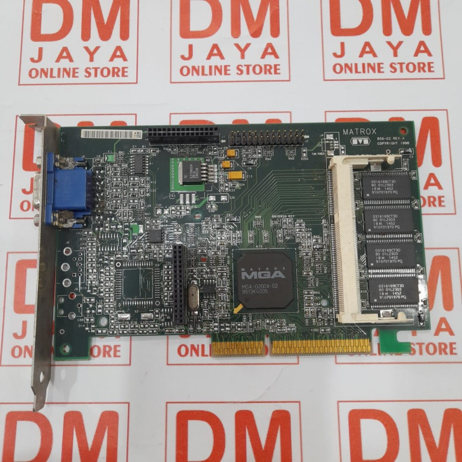 VGA Card MATROX MGA-G200A - D2 9913KU205