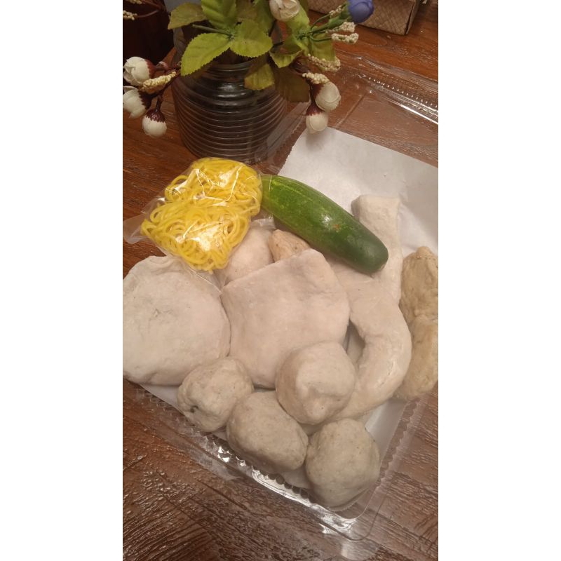 

pempek jumbo asli ikan tenggiri