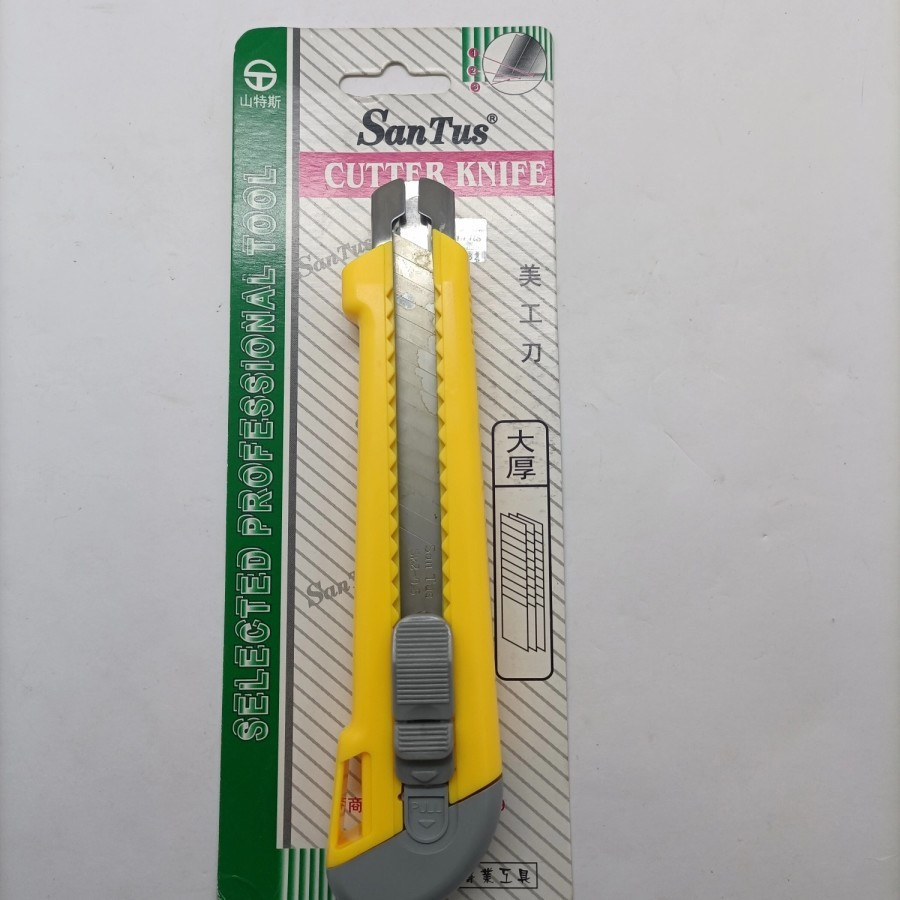 

PISAU CUTTER GAGANG KARET 170MM SANTUS ST-11T