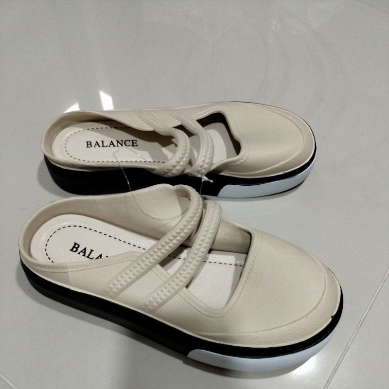 Sandal Selop Bapau Wanita Karet Import BALANCE Motif Polos Ringan Empuk Sol Tebal 5 Cm / 061-A1
