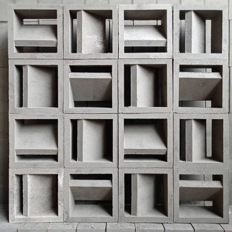 roster beton minimalis nako dua sisi dua muka