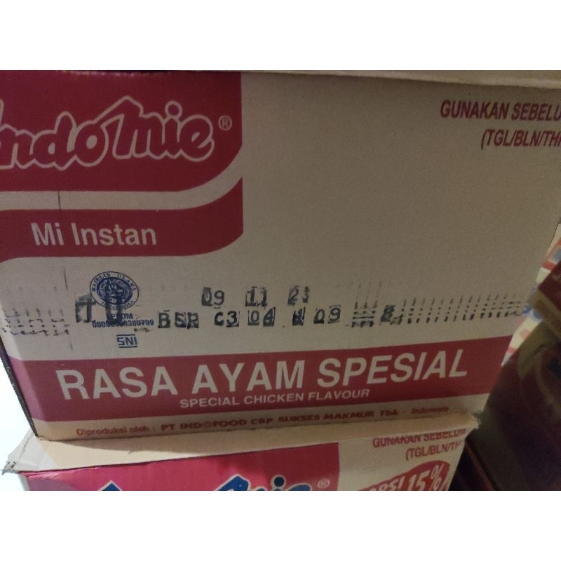 

Indomie Ayam Spesial 1 dus isi 40 pcs