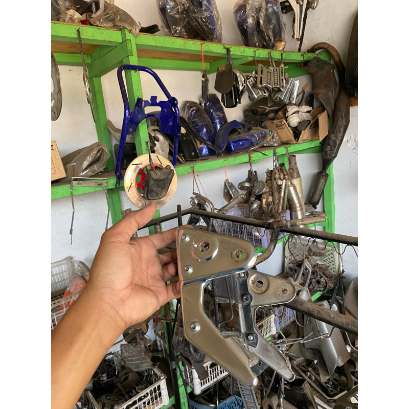 braket lampu rx king 2003