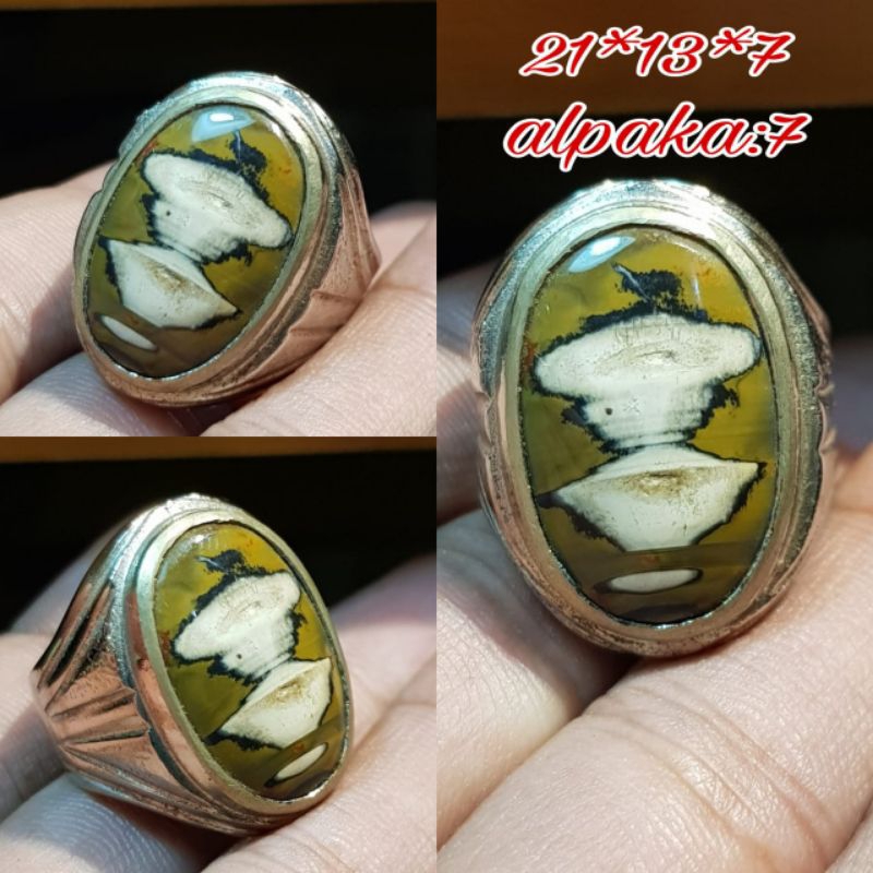 BATU AKIK KARANG NUNGGAL MOTIF ANTIK