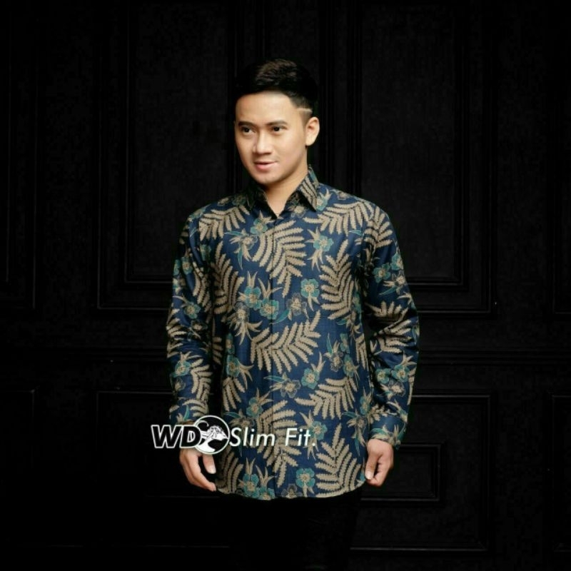 KEMEJA BATIK PRIA LENGAN PANJANG TERBARU