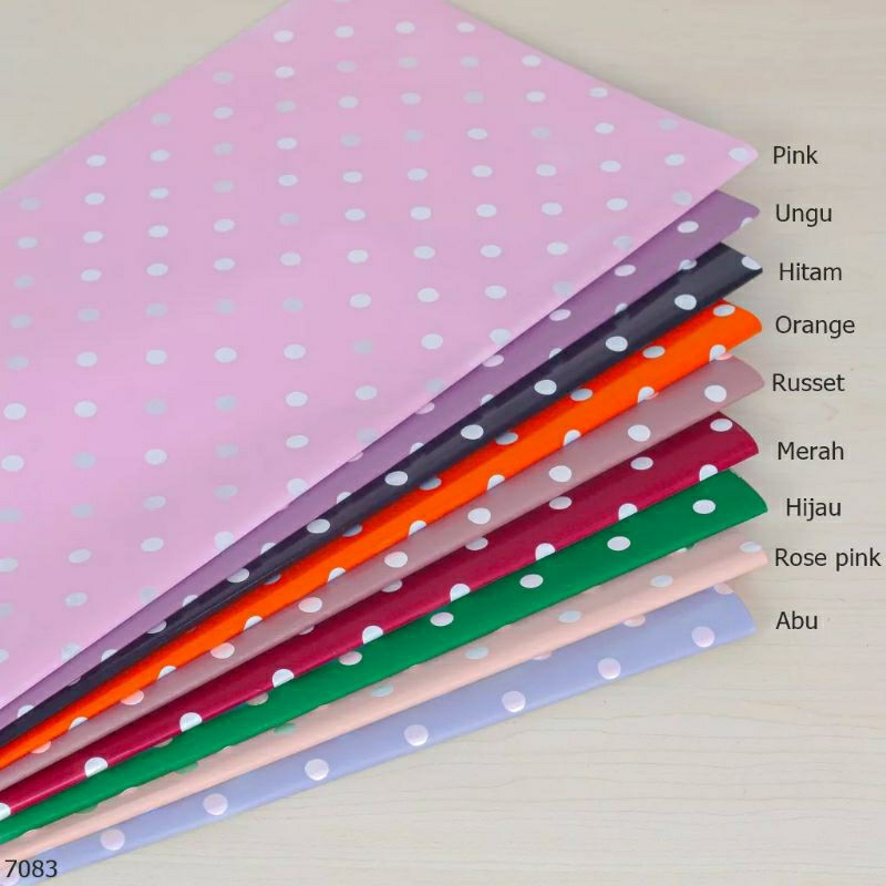 Kertas Cellophane Polkadot 7083 (1 Bungkus Isi 20 Lembar)