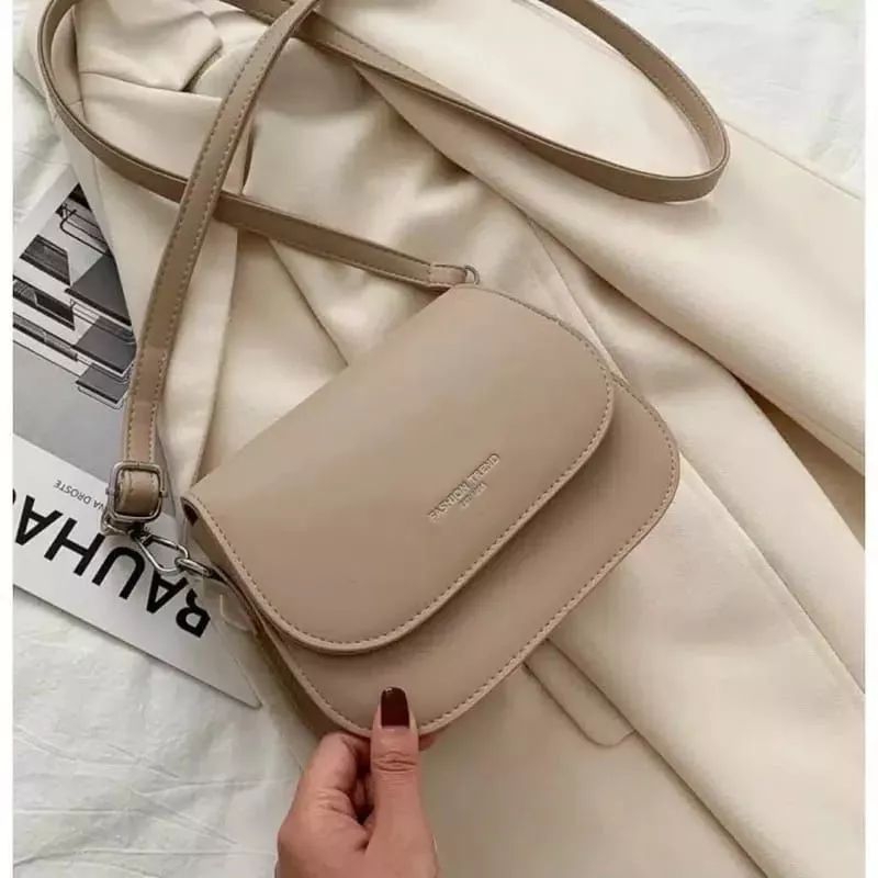 Tas Selempang Wanita Tebal Slingbag New Trendy Korean Fashion