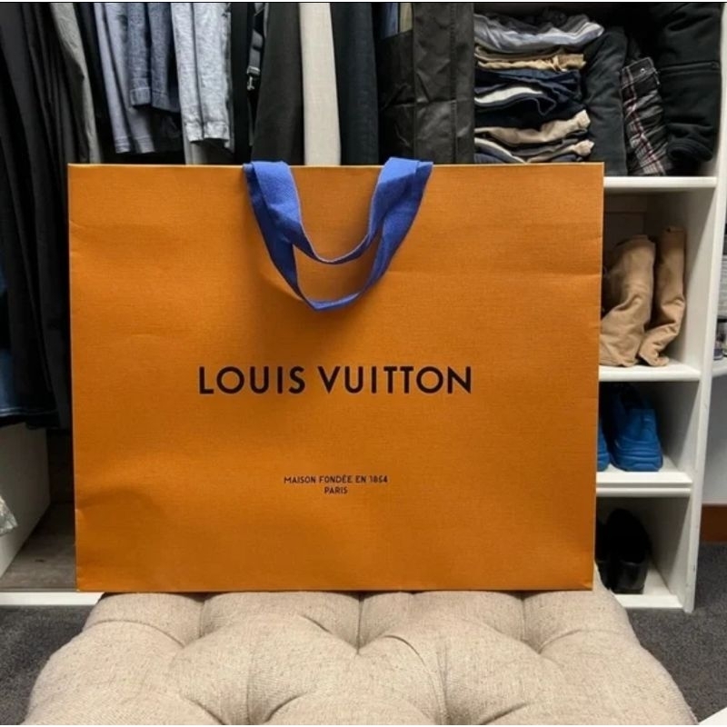 

paper bag louis vuitton