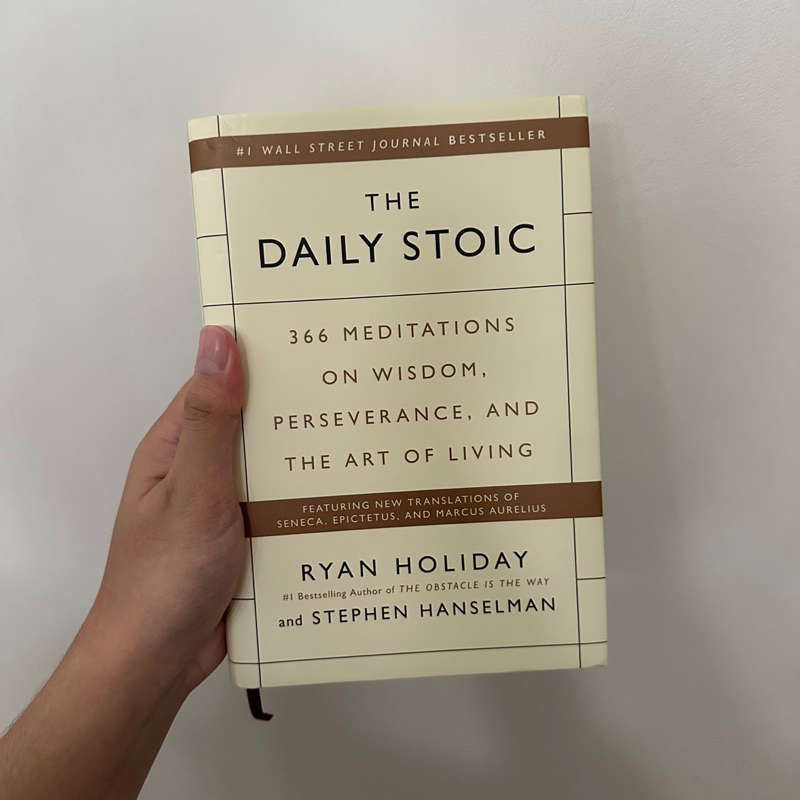 (Preloved) Ryan Holiday & Stephen Hanselman “The Daily Stoic”