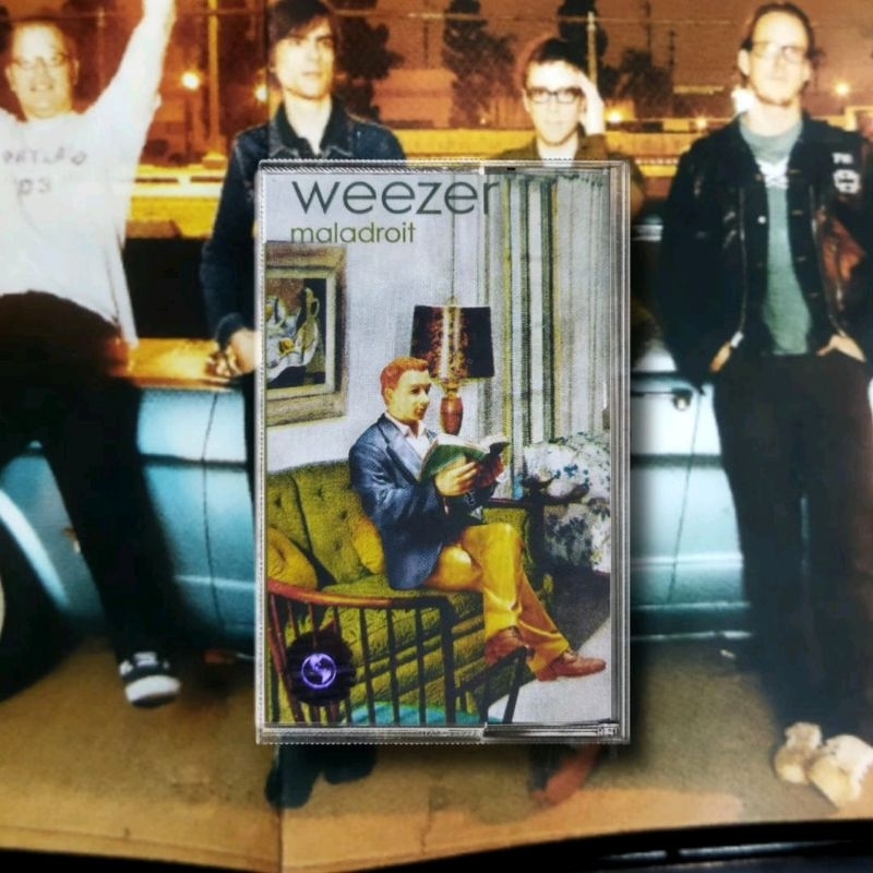 Kaset Weezer - Maladroit