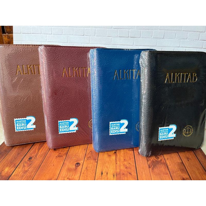 Alkitab Sampul Sedang 054 tb2