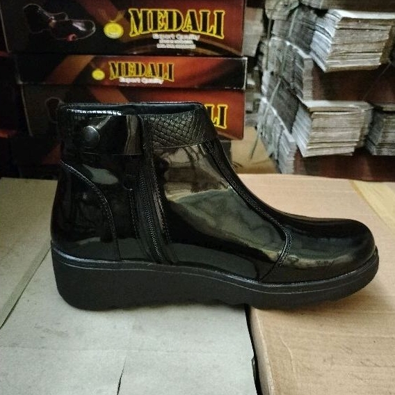 Sepatu kulit wanita boots MEDALI Polwan,Secwan,ASN sepatu kerja fornmal