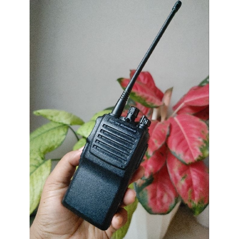 HT Vertex Standard VX-231 UHF 400-470Mhz (Second)