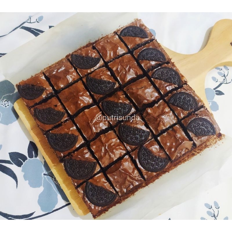 

FUDGY BROWNIES PANGGANG 20x20 NYOKLAT BANGET