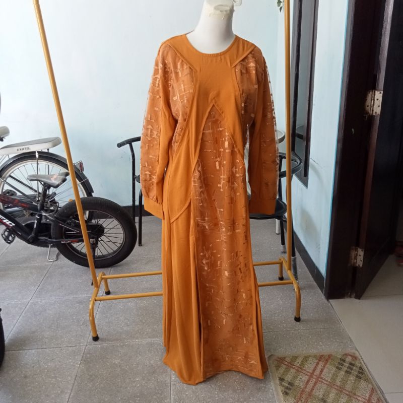 Gamis crinkle mix brukat by zhafira