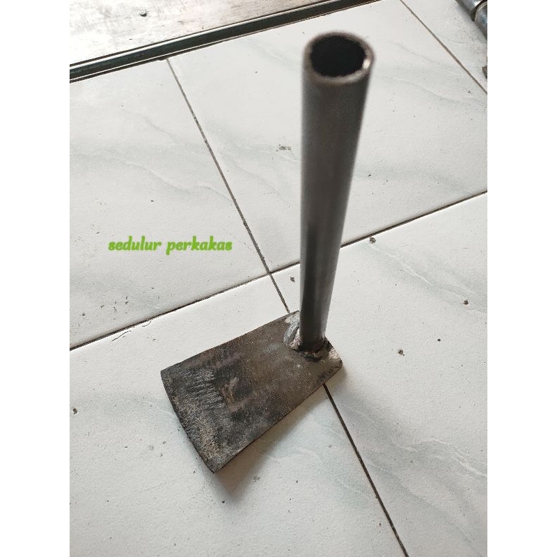 Cangkul kecil wangkil garuk taman