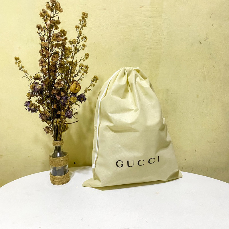 Dustbag Gucci Cream Pelindung Tas Anti Debu Spunbond Serut