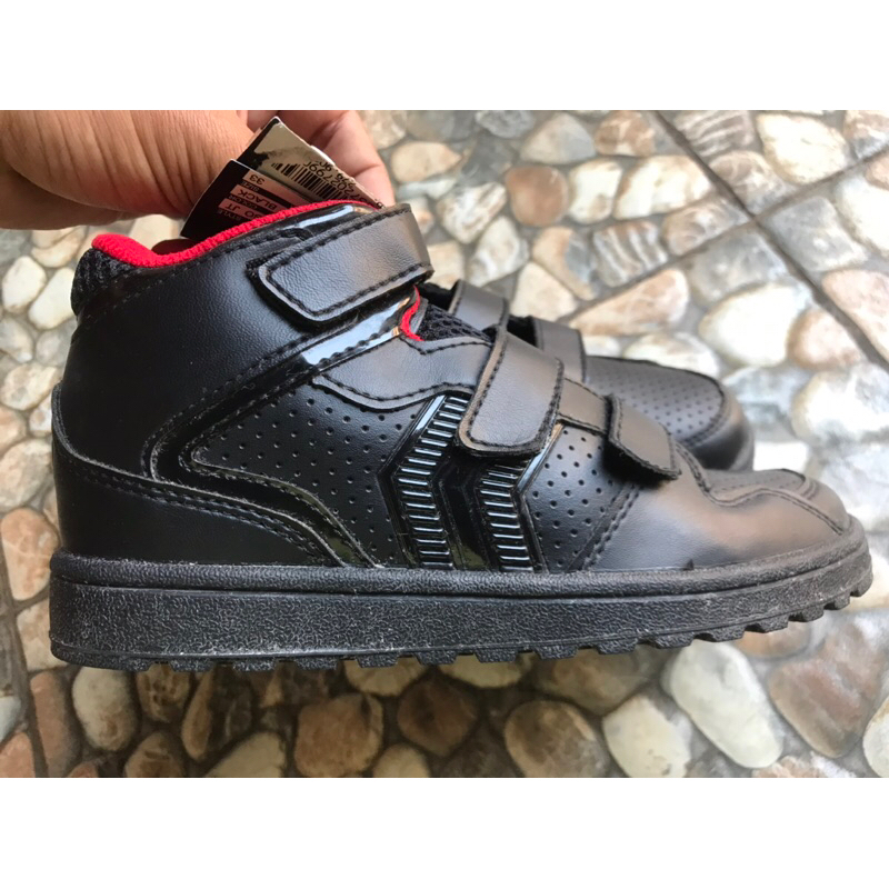 PRECISE SEPATU SEKOLAH ANAK