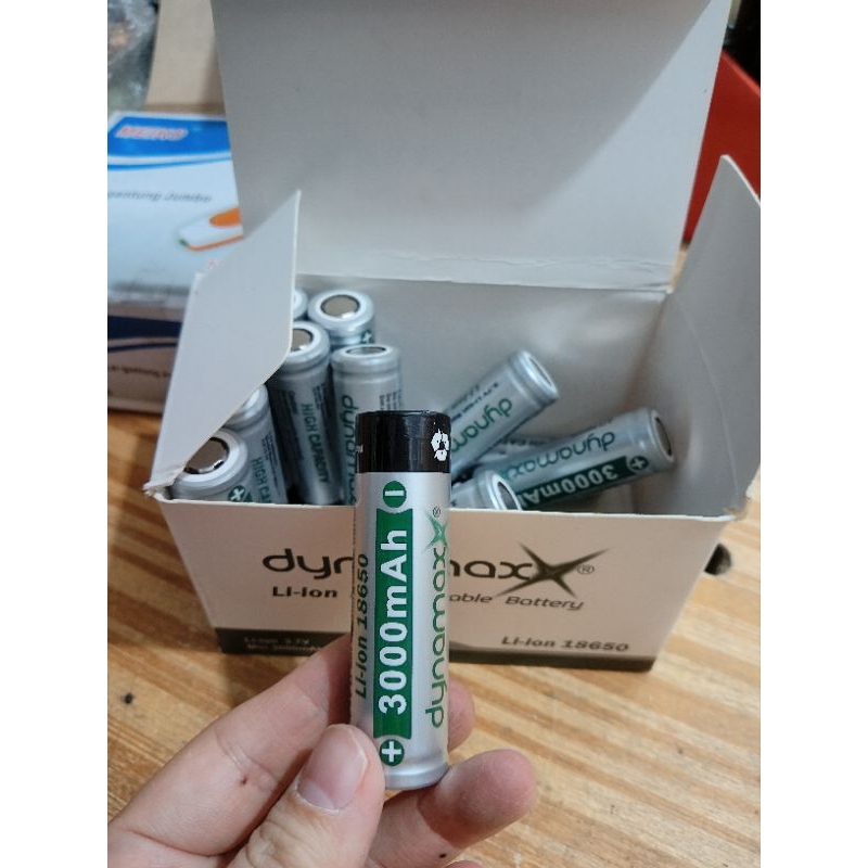Baterai Cas Dynamax 1000MAh dan 3000MAh A2 / Battery Chargerable Dynamax
