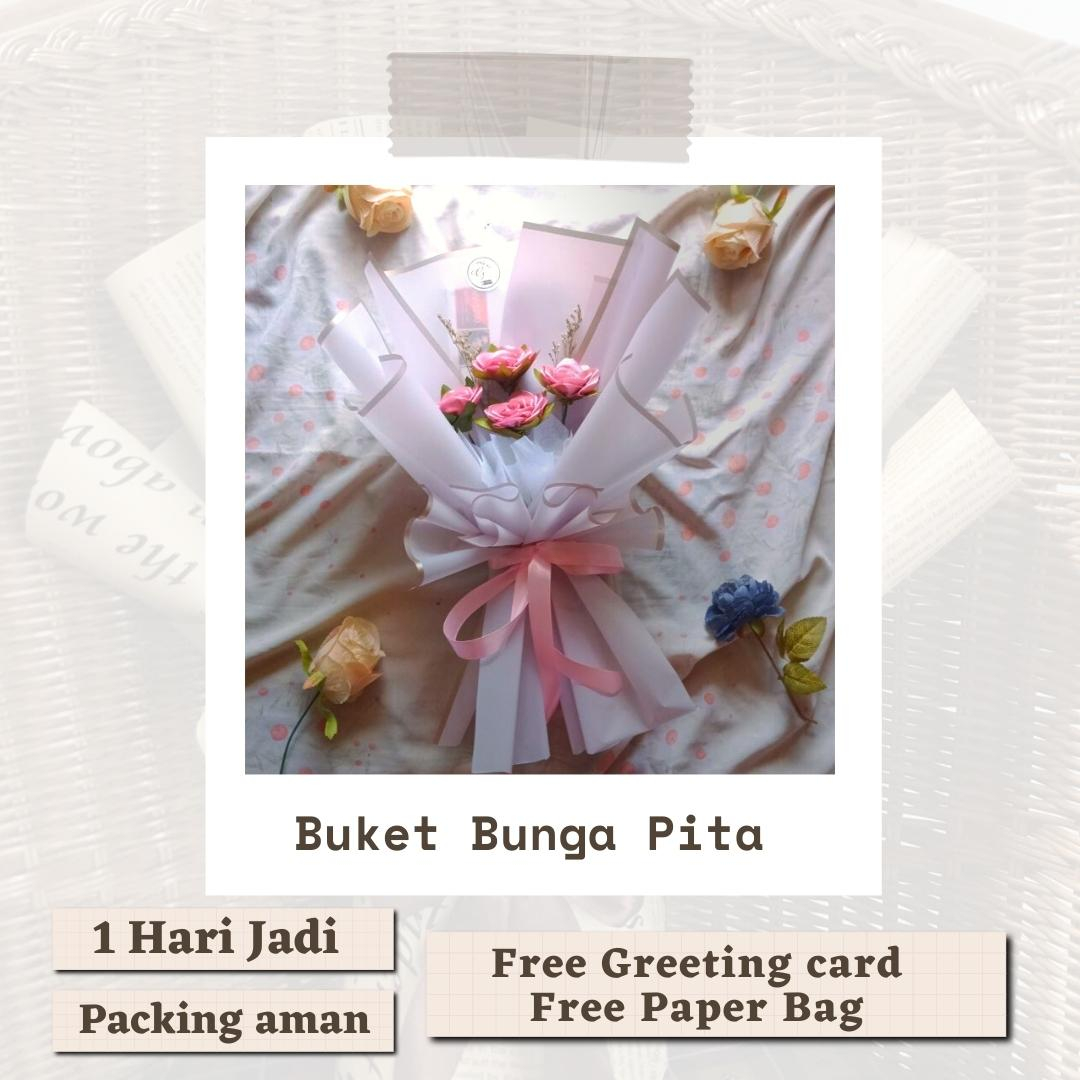 Buket Bunga Wisuda Anniversarry Kado Gift Untuk Orang Tersayang