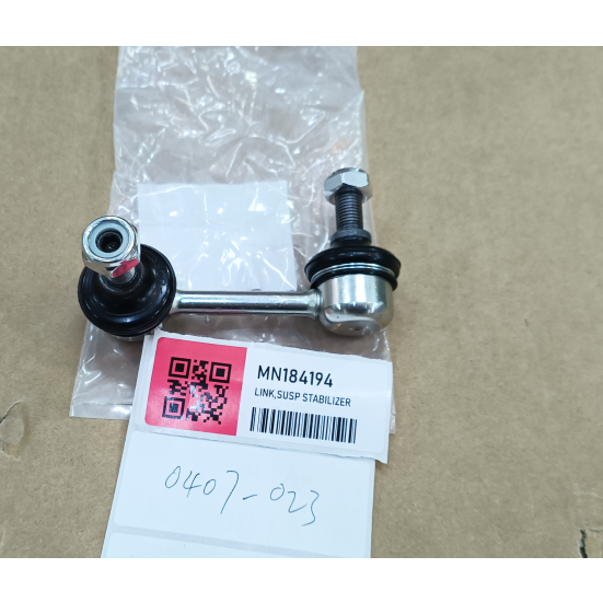 Link Stabil belakang mitsubishi delica set kanan kiri MN184194 dan 4156A014 LINK R L SUSP STABILIZER BAR Replacement parts