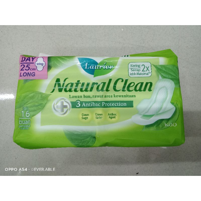 LAURIER NATURAL CLEAN ISI 16 BUAH (WING)