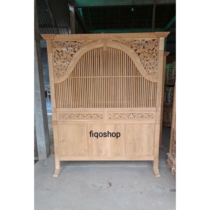 Sketsel Antik Penyekat Pembatas Ruangan Clasic Modern Kayu Jati Furniture Jepara