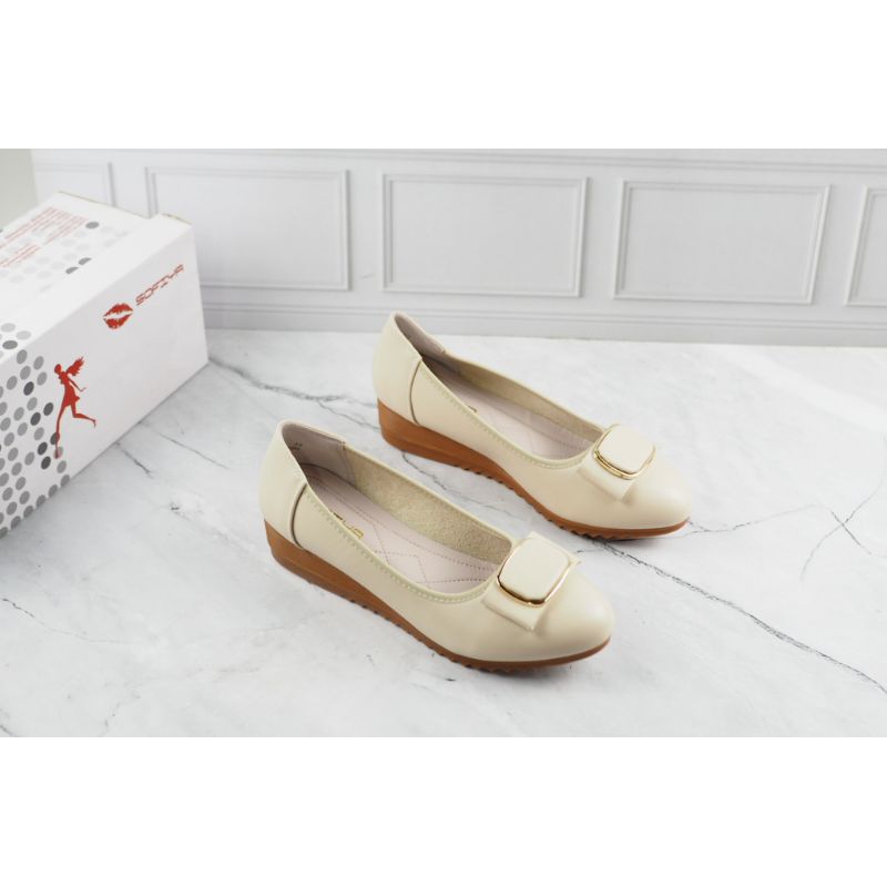 SEPATU WEDGES IMPOR SOFIYA 1805-14