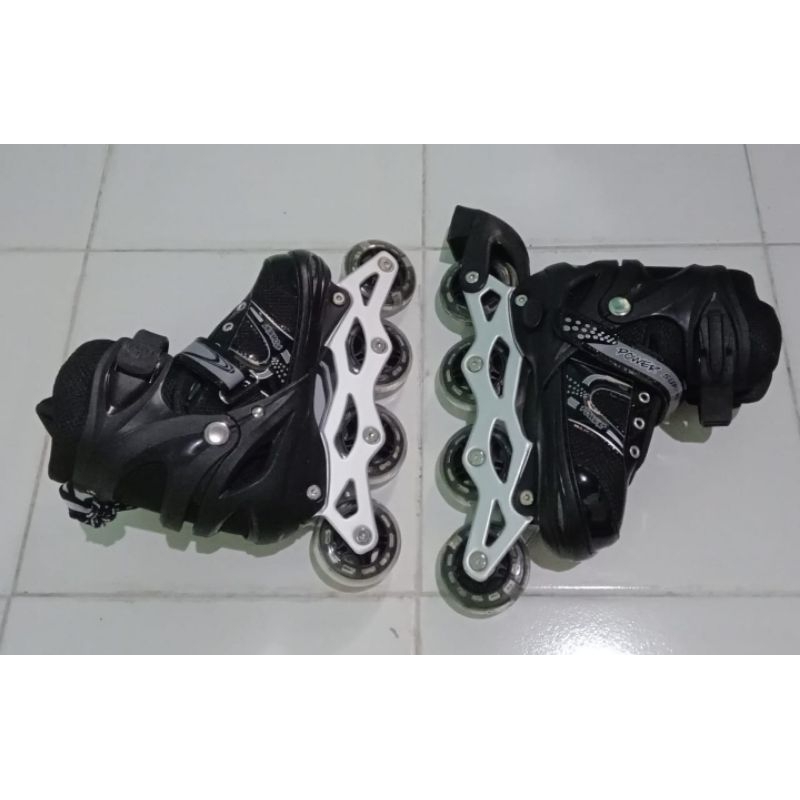 SEPATU RODA ANAK/INLINE SKATES/SEPATU RODA ANAK RODA 3/SEPATU RODA ANAK RODA BAJAJ