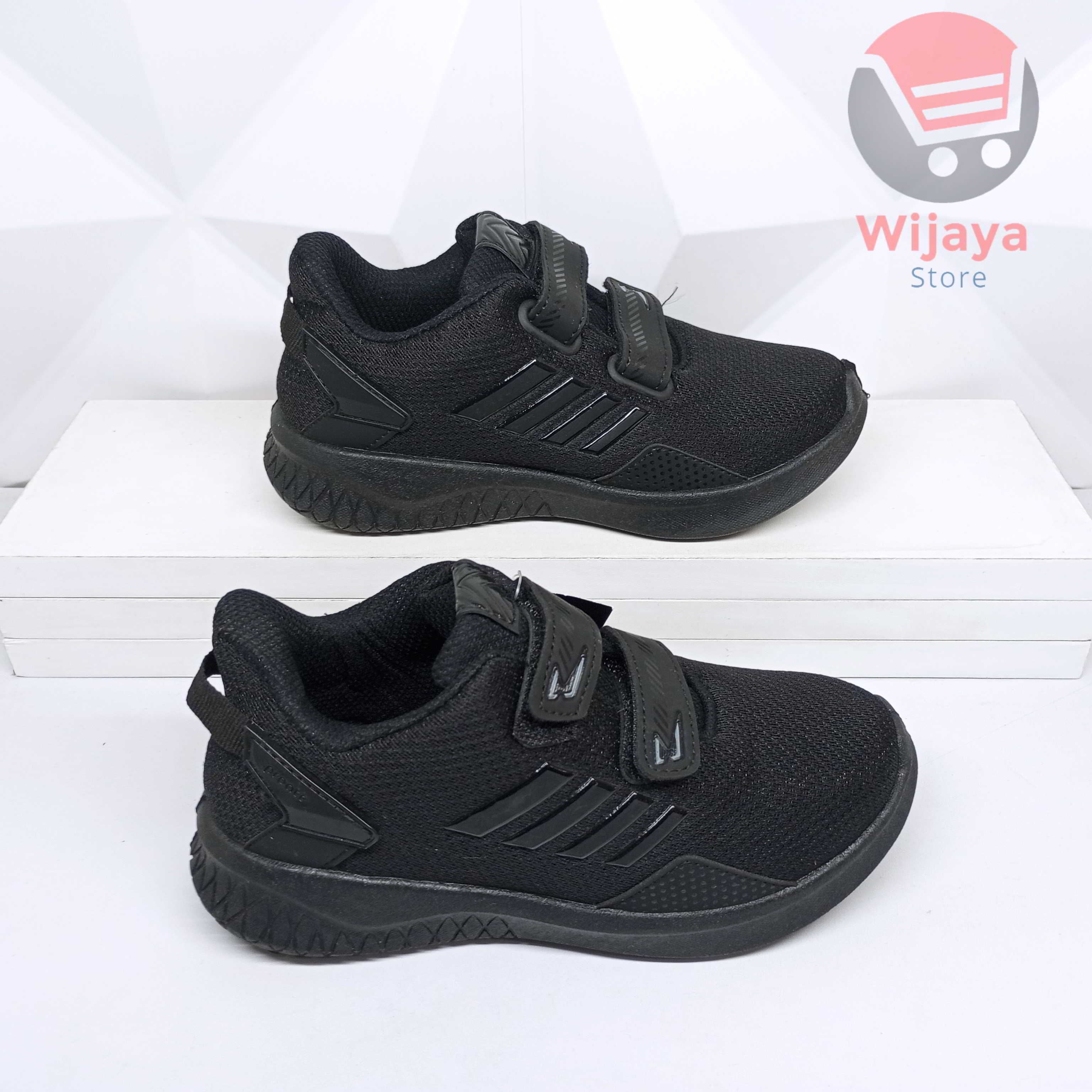 Sepatu Sekolah Pro Att 31-34 Sneaker Anak Hitam Polos Putih dengan Strap Velcro yang Praktis PI 600 TEC 890 PC 950 NT 592 PA 700