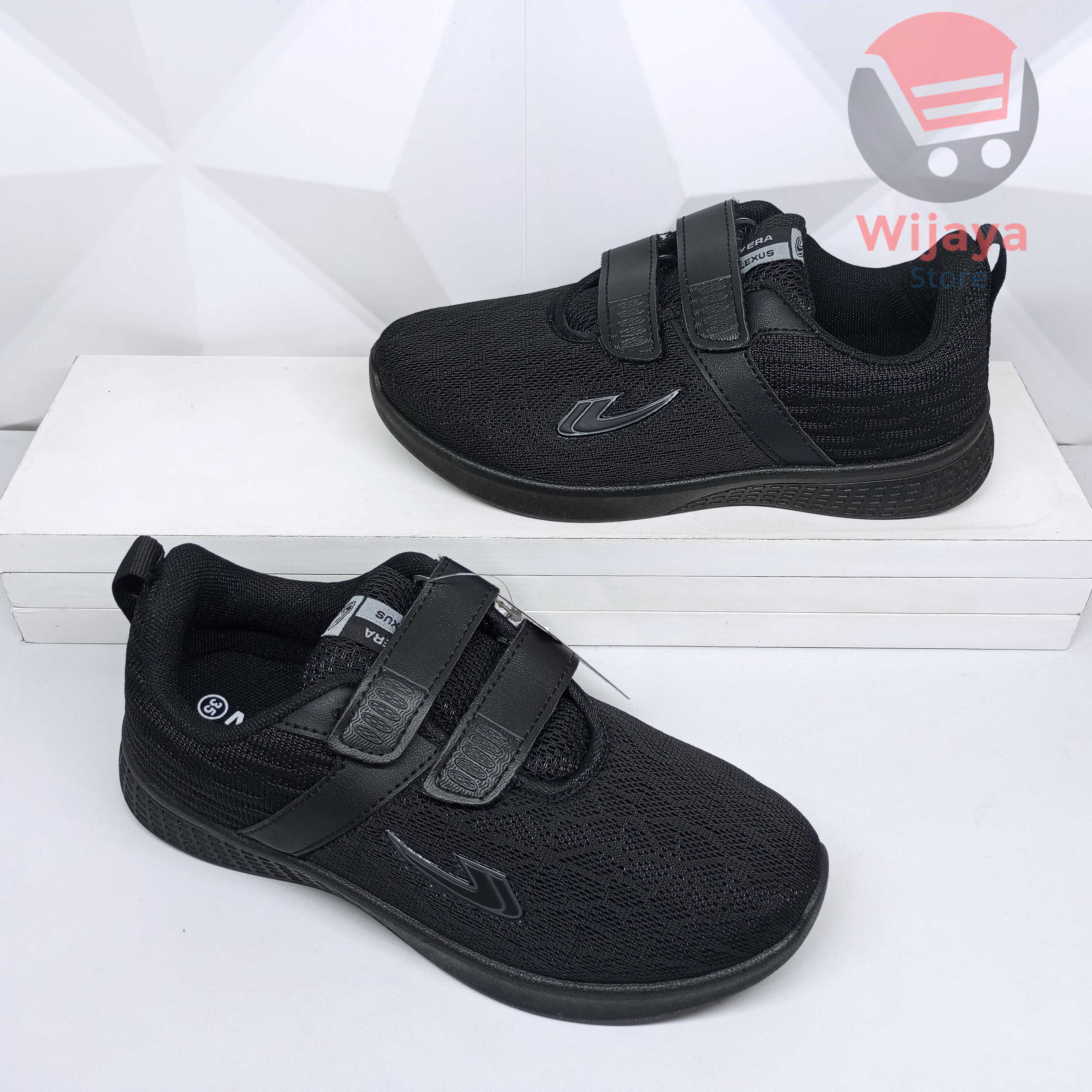 Sepatu Sekolah Anak New Era 33-36 Desain Sneaker Hitam Polos Putih dengan Strap Velcro dan Magnet yang Praktis CINDY CRISTAL MAGNETI ROSA MAGNUM ALISA