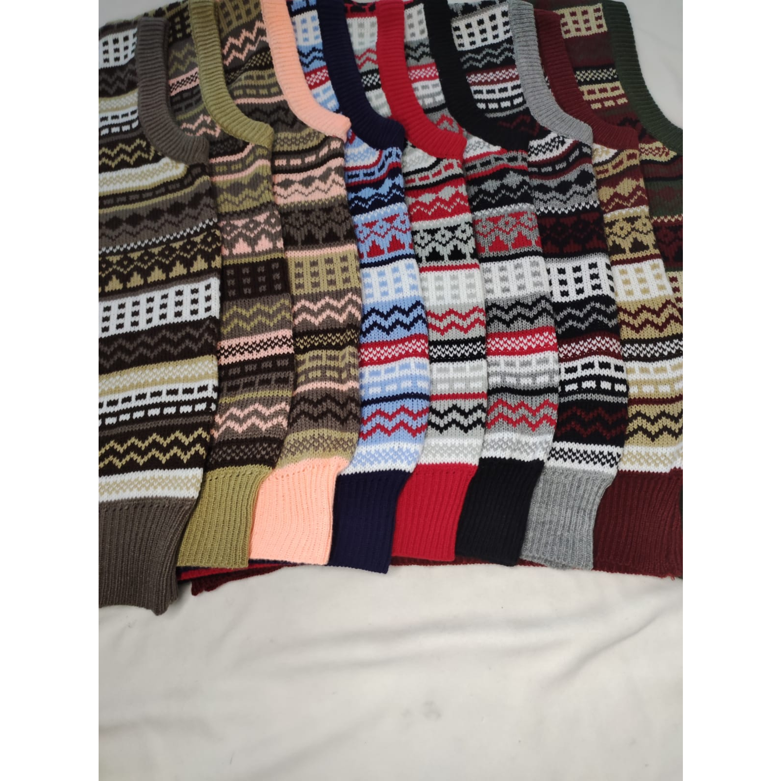 Vest Knit Pria wanita Jaquard Pattern - Sweater Rompi Rajut Tribal