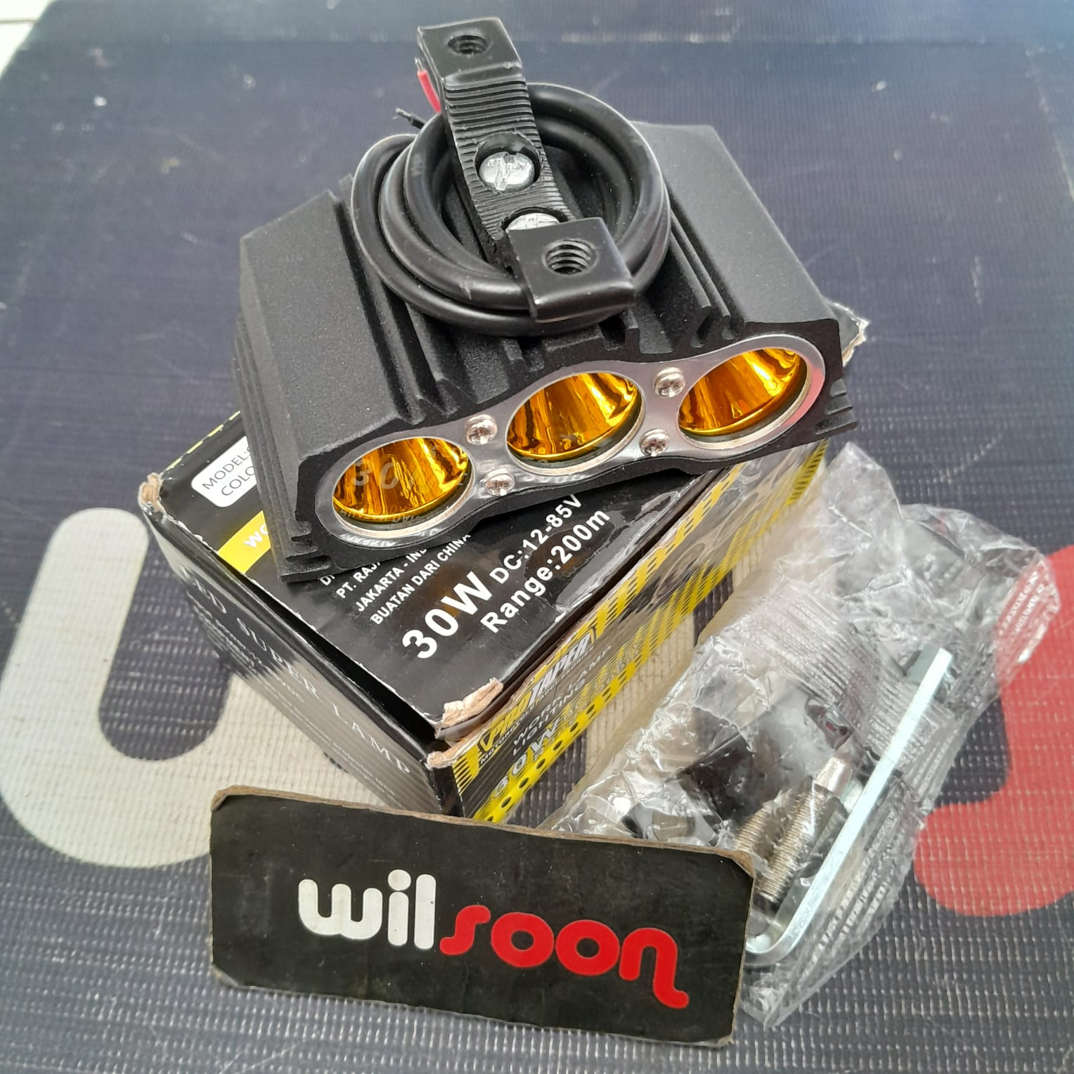 Lampu Sorot / Lampu Tembak LED OWL 2927 Ultrafire 2 Mata / 2T LED Kuning 20W Universal