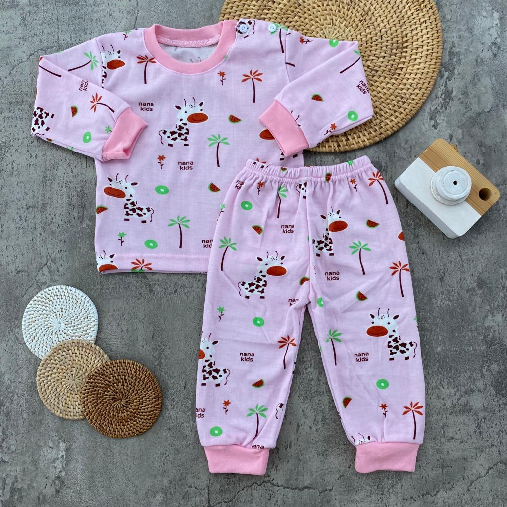 Setelan Baju Bayi Piyama Bayi Lengan Panjang Kancing Pundak Motif Printing Moo Almeera Baby and Kids