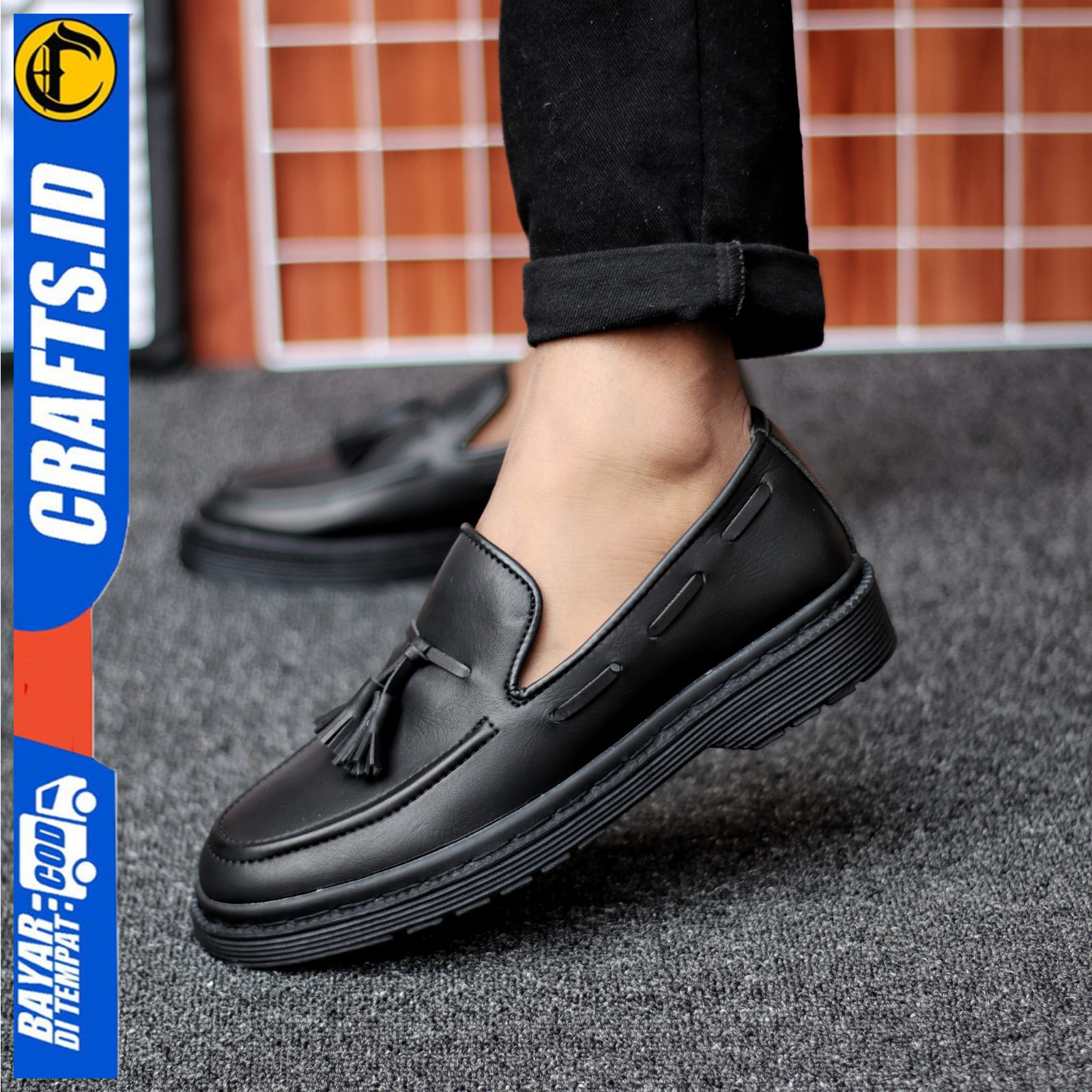 Sepatu Loafers Pantofel Formal Docmart Slip On Pria Kerja Crafs Izana