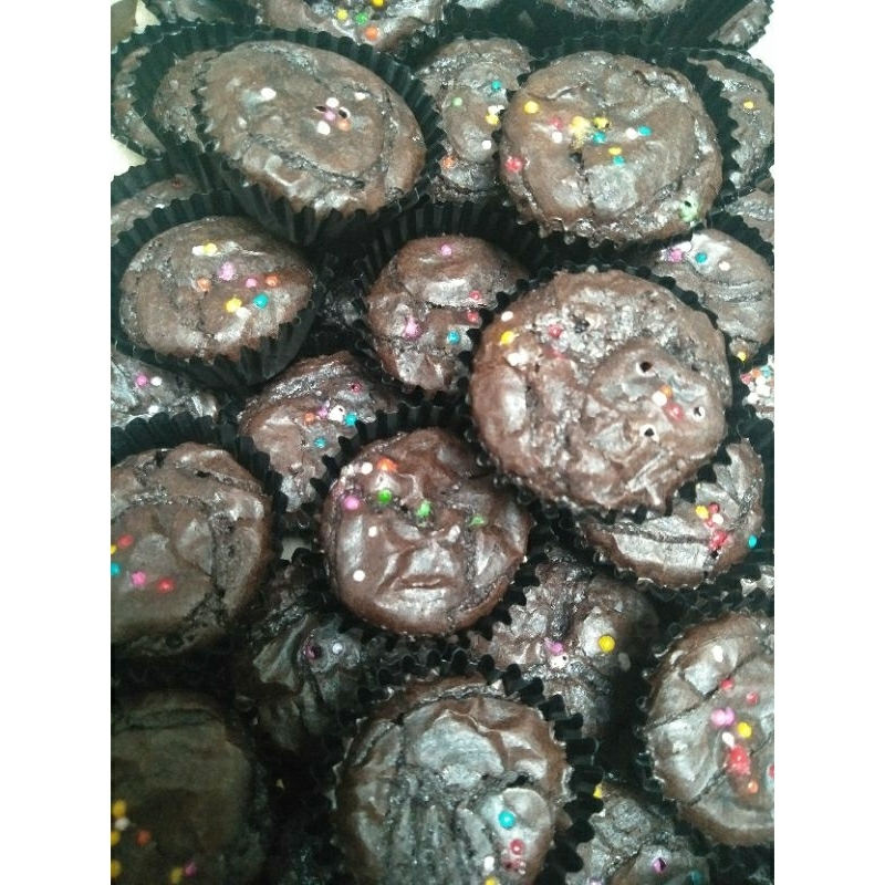 

Brownies Shiny Cup Cookies premium